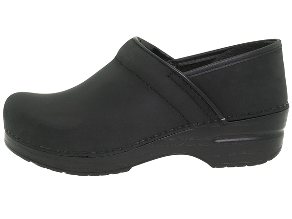 black natural oiled dansko